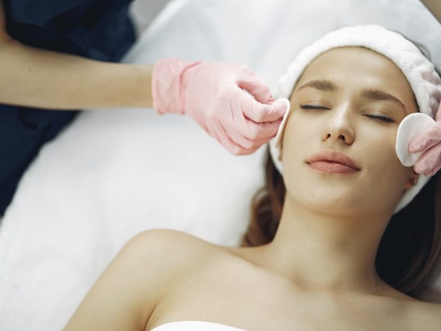 Arcbőr kezelés a 13. kerületben | Barocco Beauty Bar szépségszalon 13. kerület